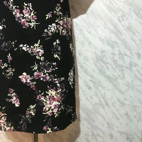 Dynamite Shift DressFloral XS - Picture 4 of 4